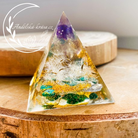 Pyramida orgonit HOJNOST a ŠTĚSTÍ