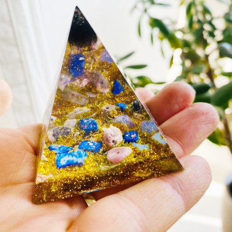 Orgonit pyramida Hojnost a Nový začátek